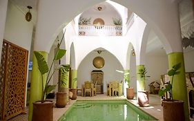 Riad Petite Rose Avec Piscine